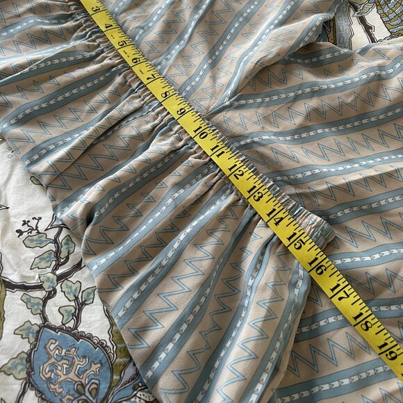 Alfred Sung 100% Silk Cropped Pants Blue Tan and White Strip Tribal Design SZ 14 - Picture 6 of 8